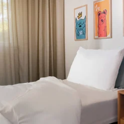 Brolly Sheets Waterproof Duvet Protector with Clips