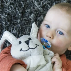 Bunny Sleepy Tot Comforter - Medium