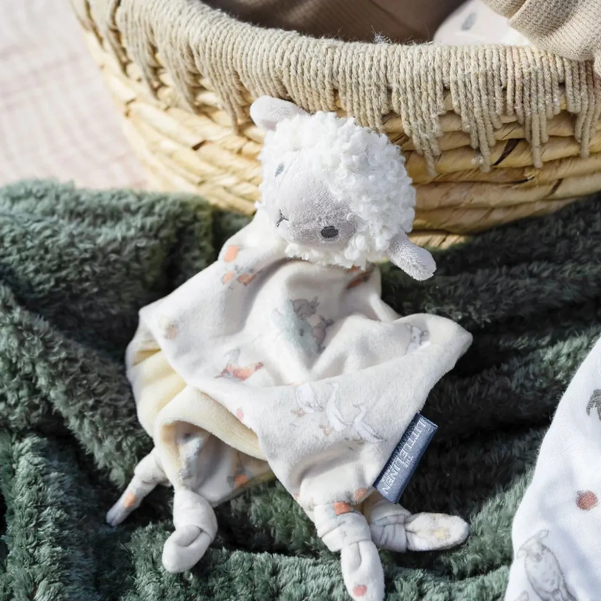 Little Linen Baby Lovie / Comforter