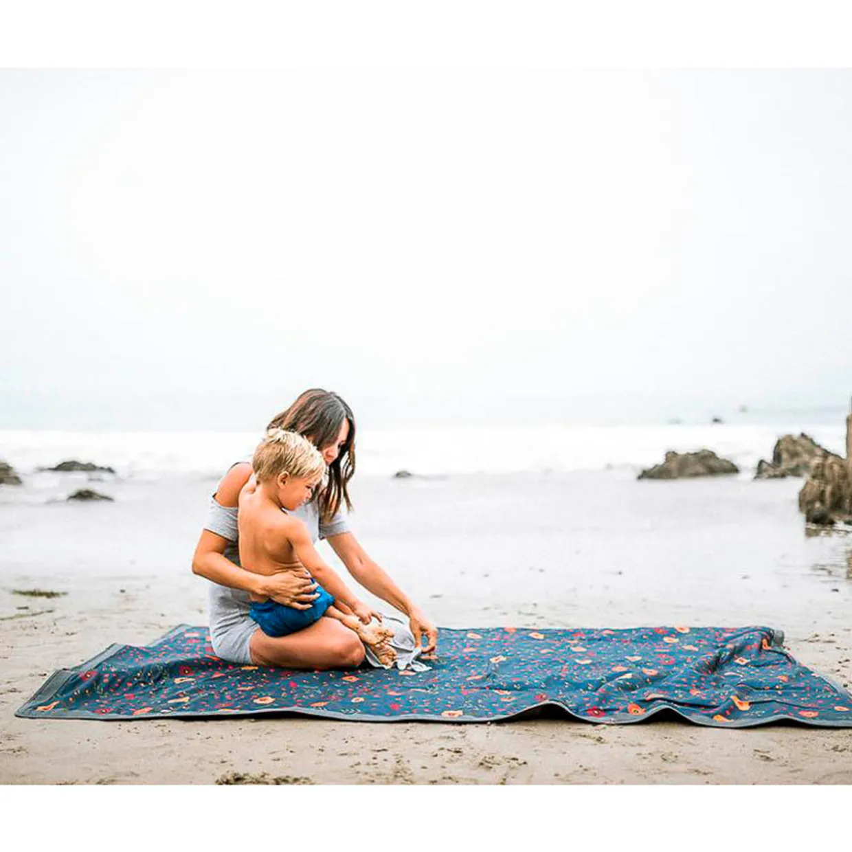 Little Unicorn - Outdoor Picnic Blanket - 5 x 7 (ft)