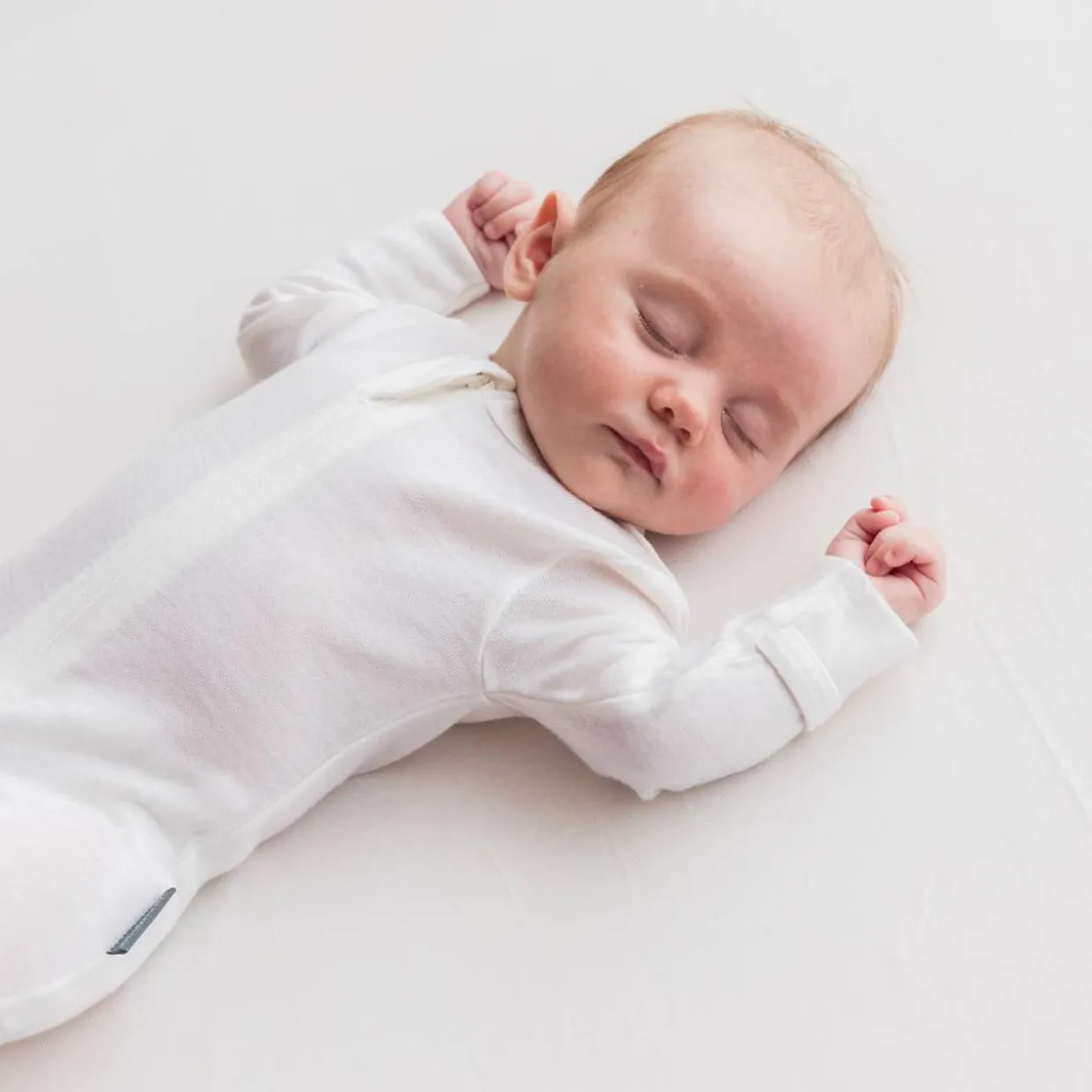 The Sleep Store Jersey Merino - Footed Zipsuit